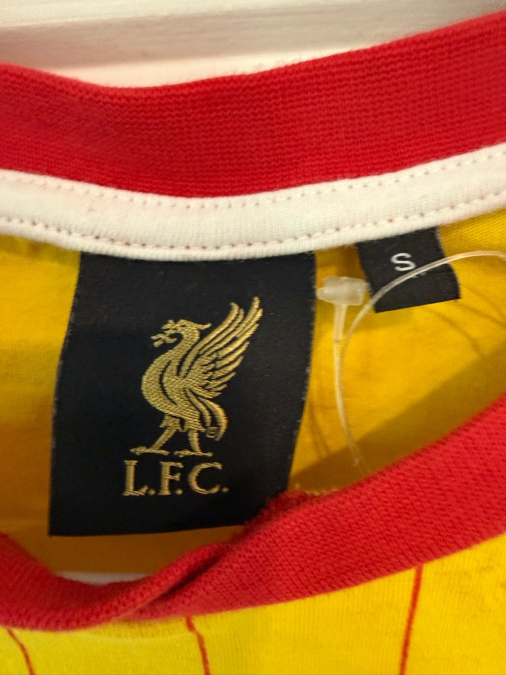 Liverpool FC #9 Ringer Tee Yellow Red Striped Shirt Small - Picture 2 of 7